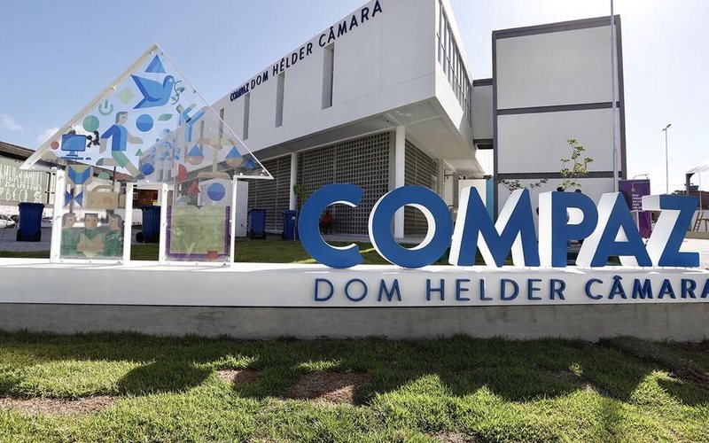 COMPAZ Dom Helder Câmara